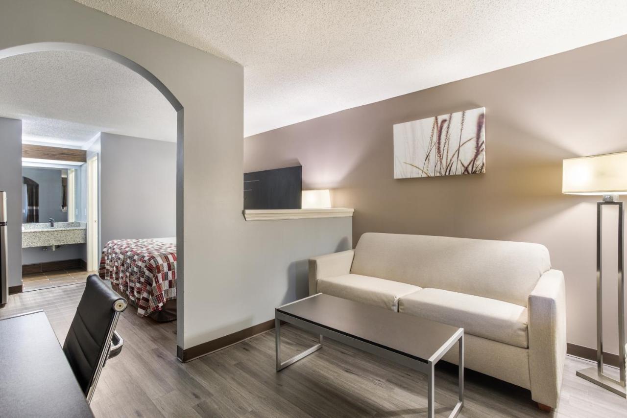 Red Roof Inn & Suites Athens, Al Dış mekan fotoğraf