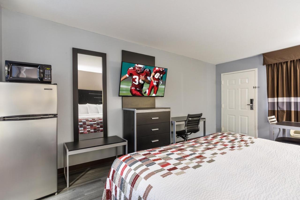 Red Roof Inn & Suites Athens, Al Dış mekan fotoğraf