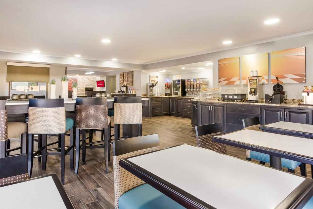 Red Roof Inn & Suites Athens, Al Dış mekan fotoğraf